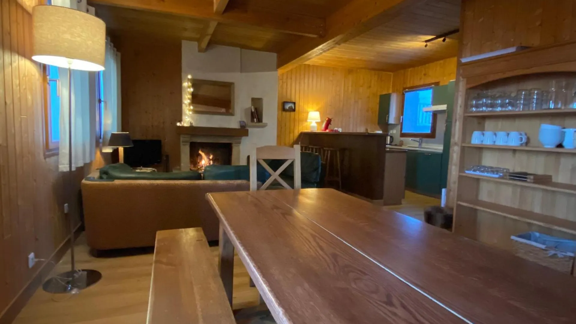 Chalet Aster Germ